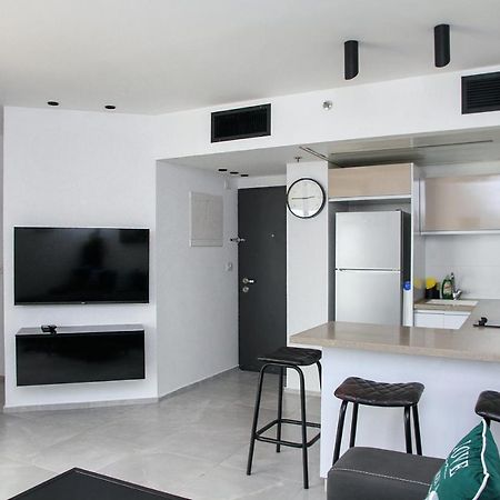 Apartments4You Leonardo 17 Bat Yam Esterno foto