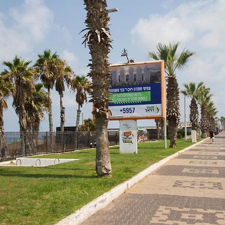 Apartments4You Leonardo 17 Bat Yam Esterno foto
