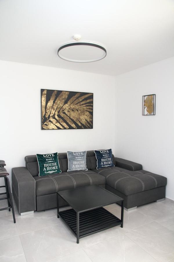 Apartments4You Leonardo 17 Bat Yam Esterno foto