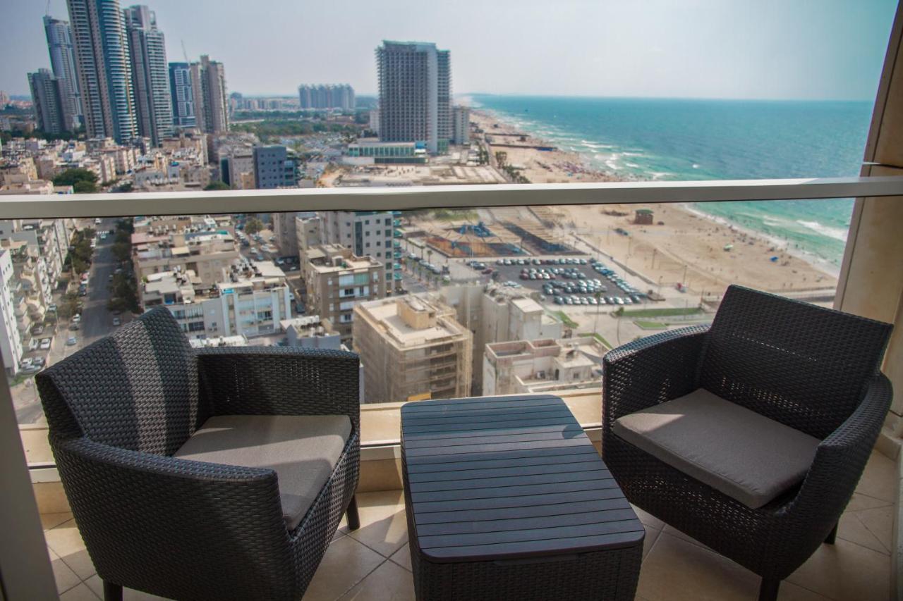 Apartments4You Leonardo 17 Bat Yam Esterno foto
