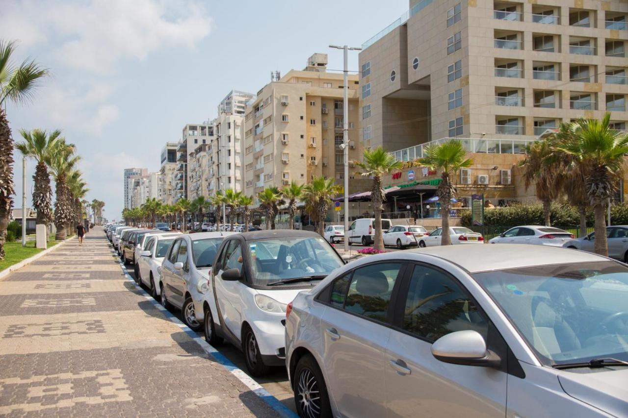 Apartments4You Leonardo 17 Bat Yam Esterno foto