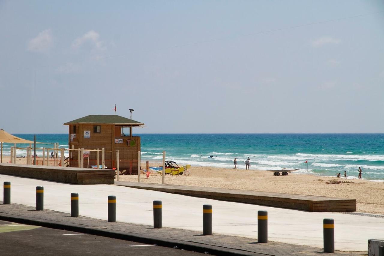 Apartments4You Leonardo 17 Bat Yam Esterno foto